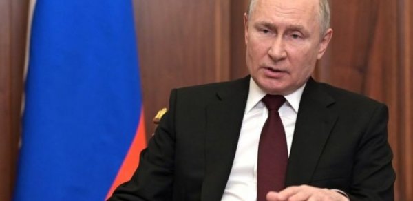Putin: Bu sanksiyalar müharibə elanına bənzəyir