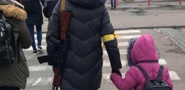 Kiyevdə çəkilən bu foto dünyanın gündəmi oldu - FOTO