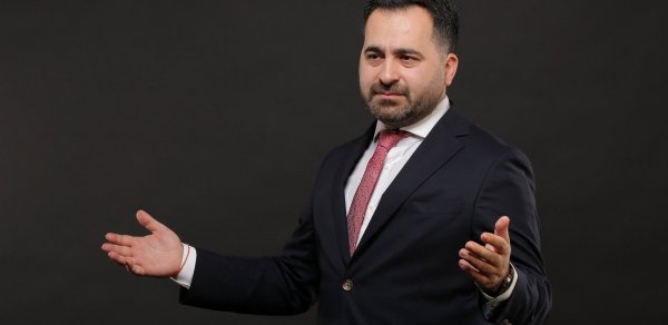 Bəxtiyar Hacıyev özünü və maşınını yandırmaq istəyib - DİN-dən AÇIQLAMA