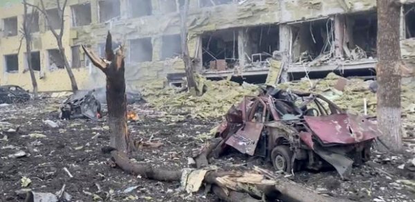 Şəhər meri: “400 min Mariupol sakini əsir saxlanılır”