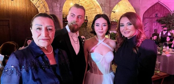 Azərbaycanlı diktor yeganə nəvəsinə toy etdi - FOTO