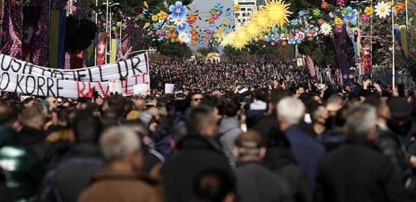 DÜNYA