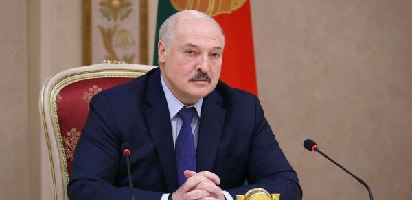 Aleksandr Lukaşenko: "Bizi Ukraynaya çağıran yoxdur"