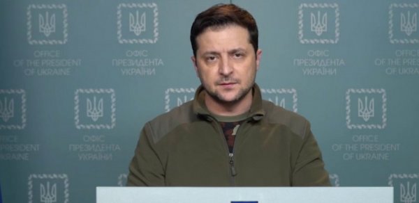 Zelenski: "Mənim indi sizin köməyinizə ehtiyacım var"