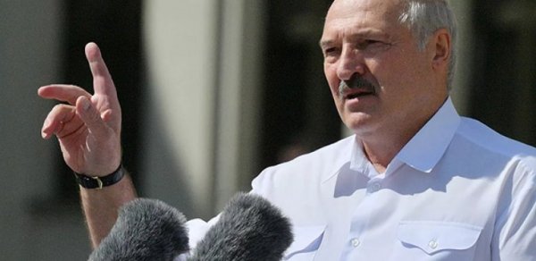 Bir telefon zəngi Ukraynadakı müharibəni bitirə bilər - Lukaşenko