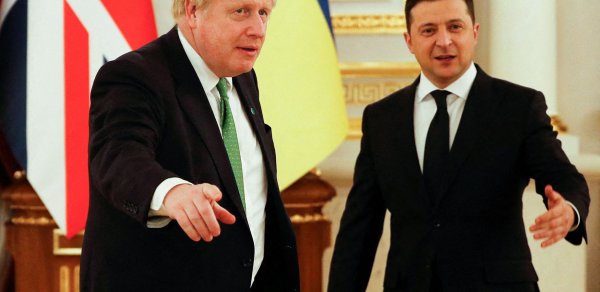 Conson Zelenskiyə sığınacaq təklif etdi
