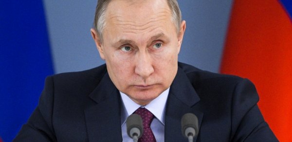 Putin Rusiya Təhlükəsizlik Şurasının üzvləri ilə görüşdü
