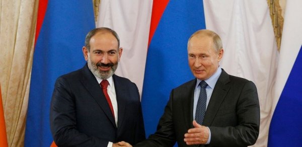 Paşinyan və Putin Qarabağdakı vəziyyəti müzakirə etdilər