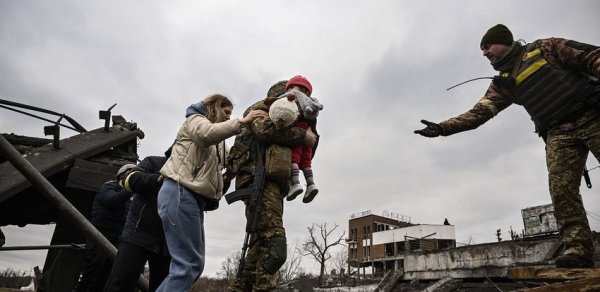 Ukraynanın İzyum şəhərinin sakinləri zorla Rusiyaya aparılır