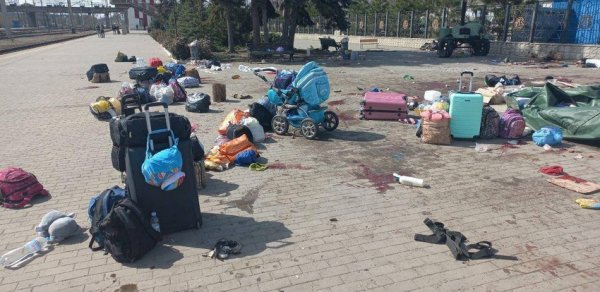 Kuleba: "Hərbi cinayətdə əli olanlar məsuliyyətə cəlb olunacaqlar"