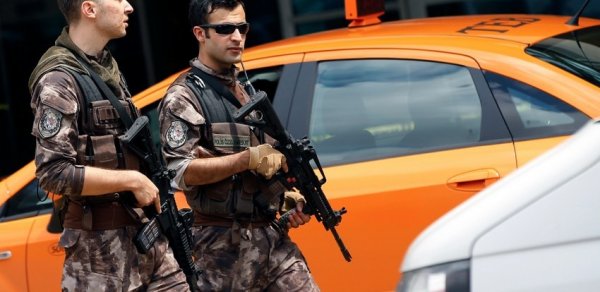MİT-dən möhtəşəm əməliyyat: PKK-nın axtarılan adamını belə tutdular