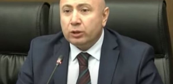 Erməni deputat: "Paşinyanın hədəfi Rusiyanın Gümrüdəki bazasının çıxmasını təmin etməkdir"