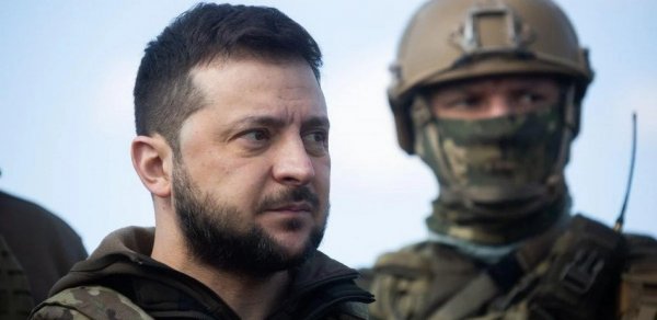 Zelenski: “Ukrayna NATO və Krım məsələlərini Rusiya ilə müzakirə etməyə hazırdır”
