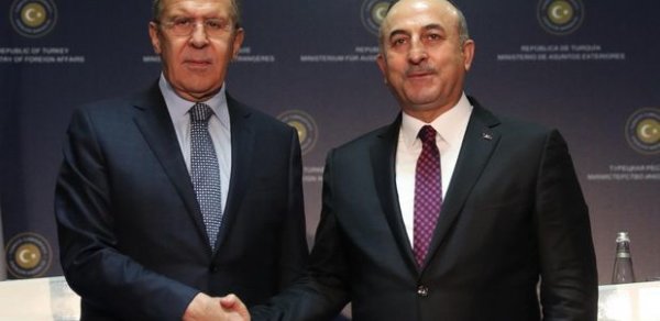 Çavuşoğlu və Lavrov Ukraynadakı vəziyyəti müzakirə etdilər