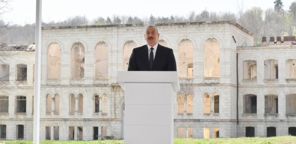 SİYASƏT