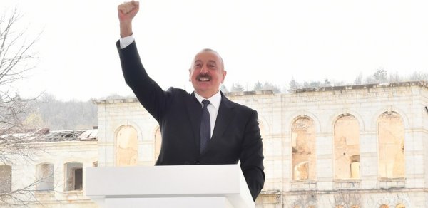 SİYASƏT