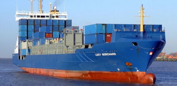 KİV: Avropada gəmilər üçün yanacaq ehtiyatı tükənir