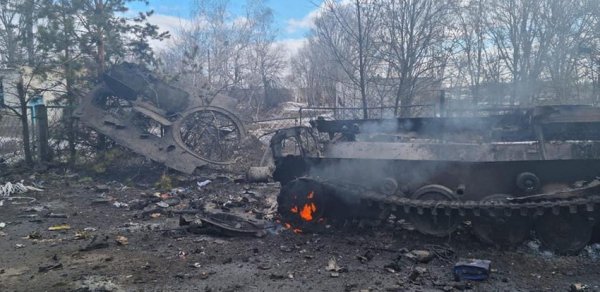 Ukrayna Baş Qərargahı: "Rəqibin 9 tankı, 18 zirehli texnikası məhv edilib"