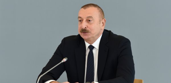 SİYASƏT