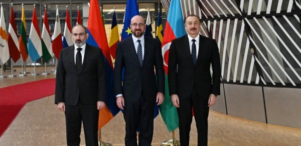 “İlham Əliyev və Nikol Paşinyan arasında görüşün mümkünlüyü müzakirə olunur”