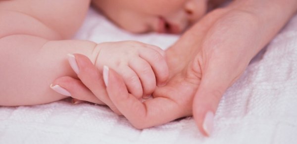 Bu il Azərbaycanda 90 uşaq övladlığa verilib
