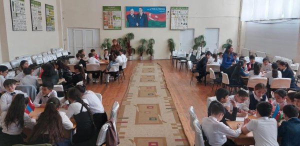 Abşeron məktəblərində “Mənim ailədə vəzifələrim” mövzusunda “Ailə həftəsi” keçirilir - FOTOLAR