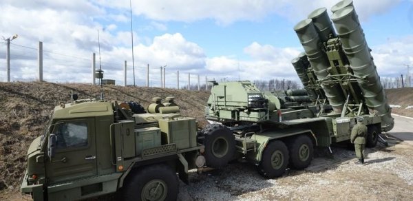 Rusiya “S-500” zenit-raket komplekslərini silahlanmaya qəbul etdi