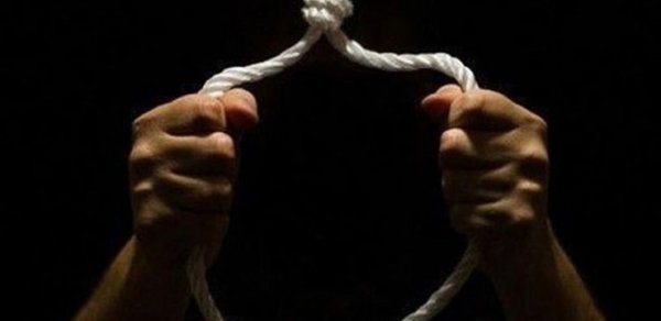 49 yaşlı kişi intihar etdi