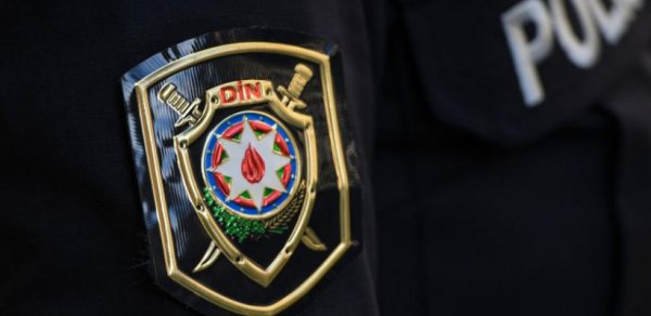 Bakıda polis ehtiyatsızlıqdan xəsarət aldı