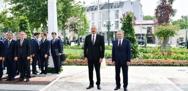 SİYASƏT