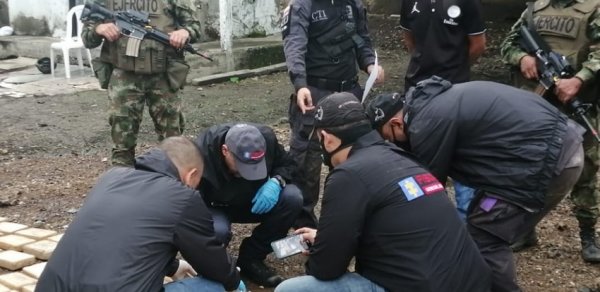 DÜNYA