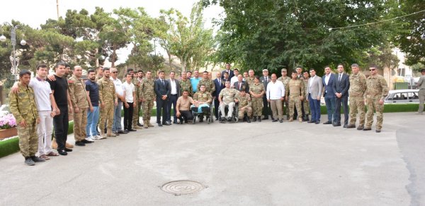 Abşeron rayonunda 26 iyun Silahlı Qüvvələr Günü ilə əlaqədar keçirilən tədbirlər davam etdirilib