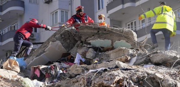 DÜNYA