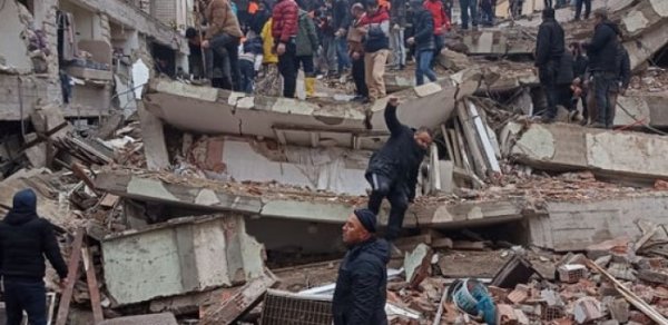DÜNYA