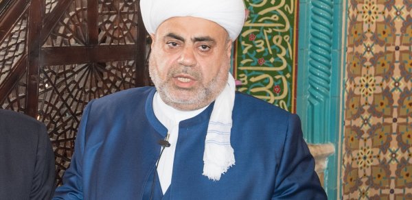 Şeyx bayram vaxtını və fitrənin məbləğini açıqladı