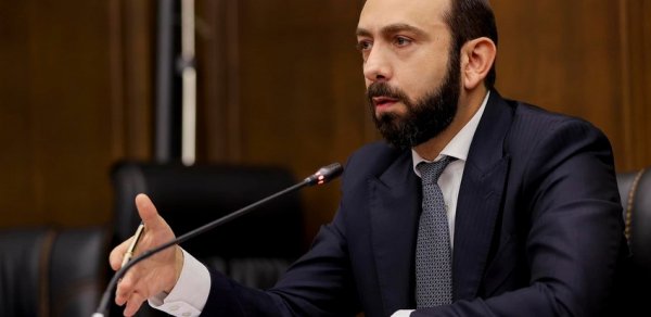 Mirzoyan: Ermənistan-Türkiyə normallaşma prosesi davam edir