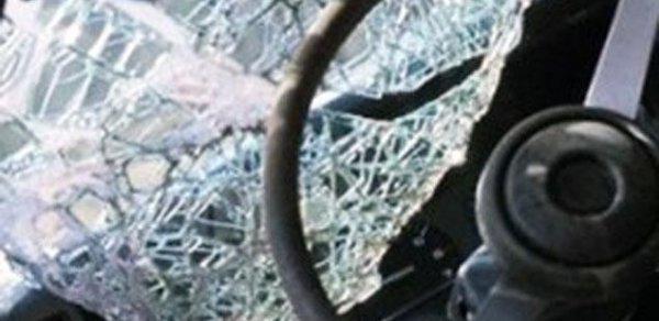 Sabirabadda bir ailənin iki üzvü qəzaya düşüb, ölən və yaralanan var