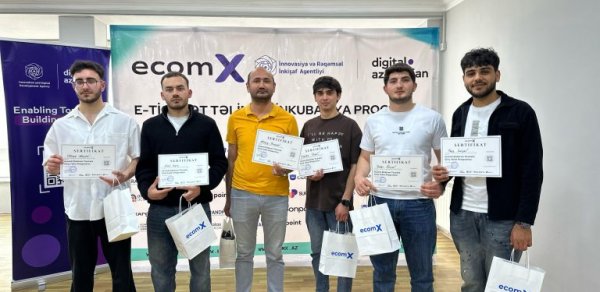 Mingəçevir Dövlət Universitetinin tələbələri Azərbaycanda ilk blokçeyn sertifikatlarını əldə etdilər