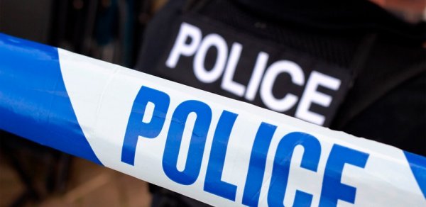 Britaniyada terror aktı hazırlamaqda şübhəli bilinən iranlılar saxlanılıb