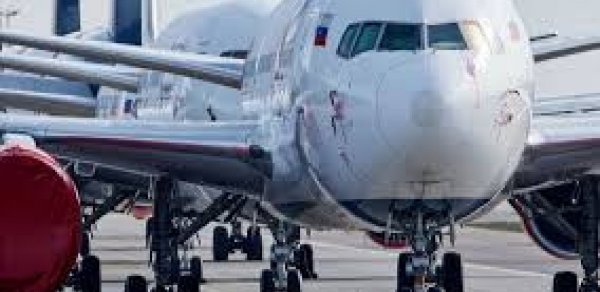 Moskvanın Vnukovo hava limanı PUA hücumu təhlükəsi ilə əlaqədar bağlanıb