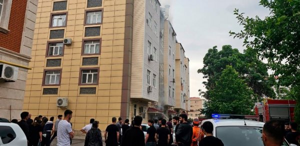 Naxçıvanda kafedə yanğın baş verib, sakinlər təxliyə olunub