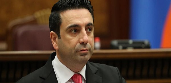 Alen Simonyan: Robert Koçaryan Rusiyanın Ermənistandakı casusudur