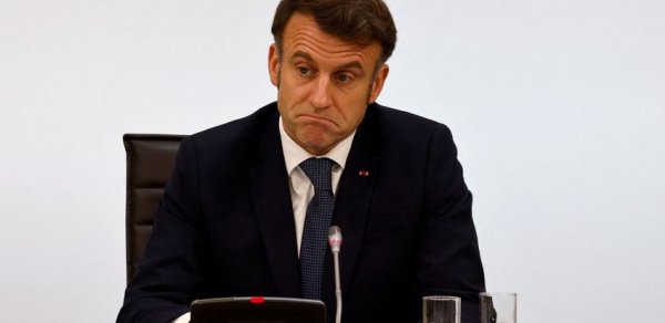 Makron: Fransa ABŞ-dən olan alimlərin qəbulu üçün 100 milyon avro ayıracaq