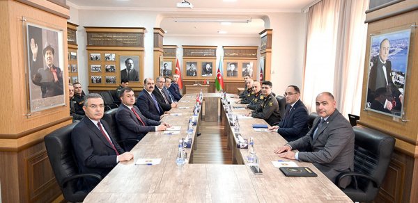 Hərbi təhsil sahəsində Azərbaycan-Türkiyə əməkdaşlığı müzakirə edilib - FOTO