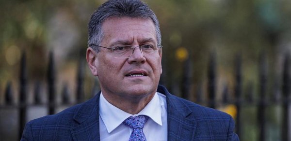 Şefçoviç: ABŞ 2025-ci ildə Aİ mallarından 100 milyard gömrük rüsumu əldə edəcək
