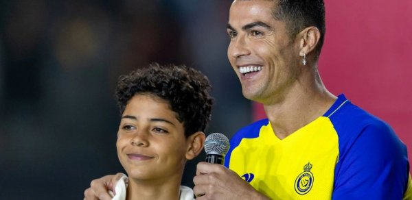 Ronaldunun oğlu ilk dəfə Portuqaliya millisinə dəvət alıb