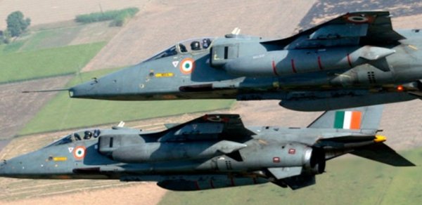Pakistan ordusu Hindistanın üçüncü qırıcısını vurub