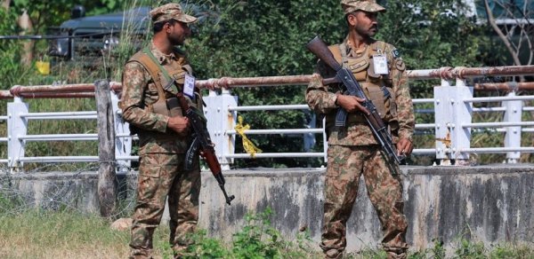 Pakistan ordusu Hindistanı Kəşmirdəki SES-ə hücumda ittiham edib