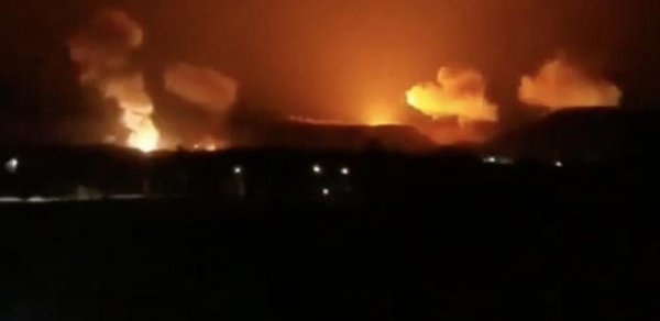 İsrailin bombaladığı Səna hava limanında bütün uçuşlar təxirə salındı