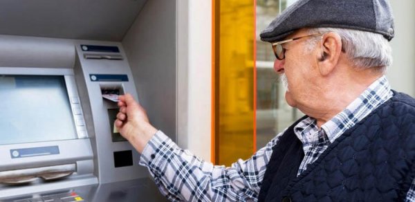 "Bu şəxslər erkən yaşda pensiya kapitalını götürə bilər"